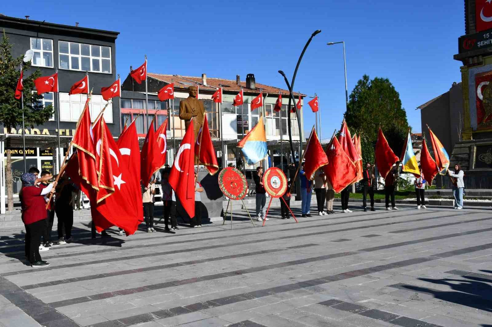 Tomarza&rsquo;da Gazileri G&uuml;n&uuml; programı d&uuml;zenlendi
