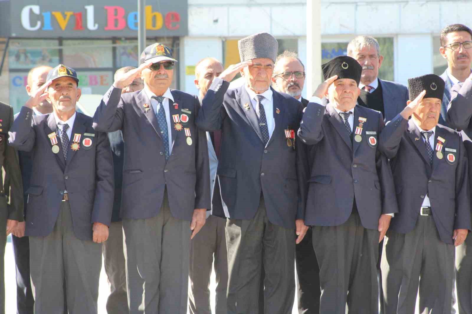 Karapınar&rsquo;da Gaziler G&uuml;n&uuml; t&ouml;renle kutlandı
