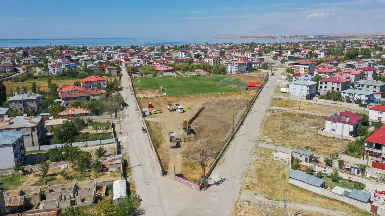 Vanspor i&ccedil;in modern tesis yapımına başlandı
