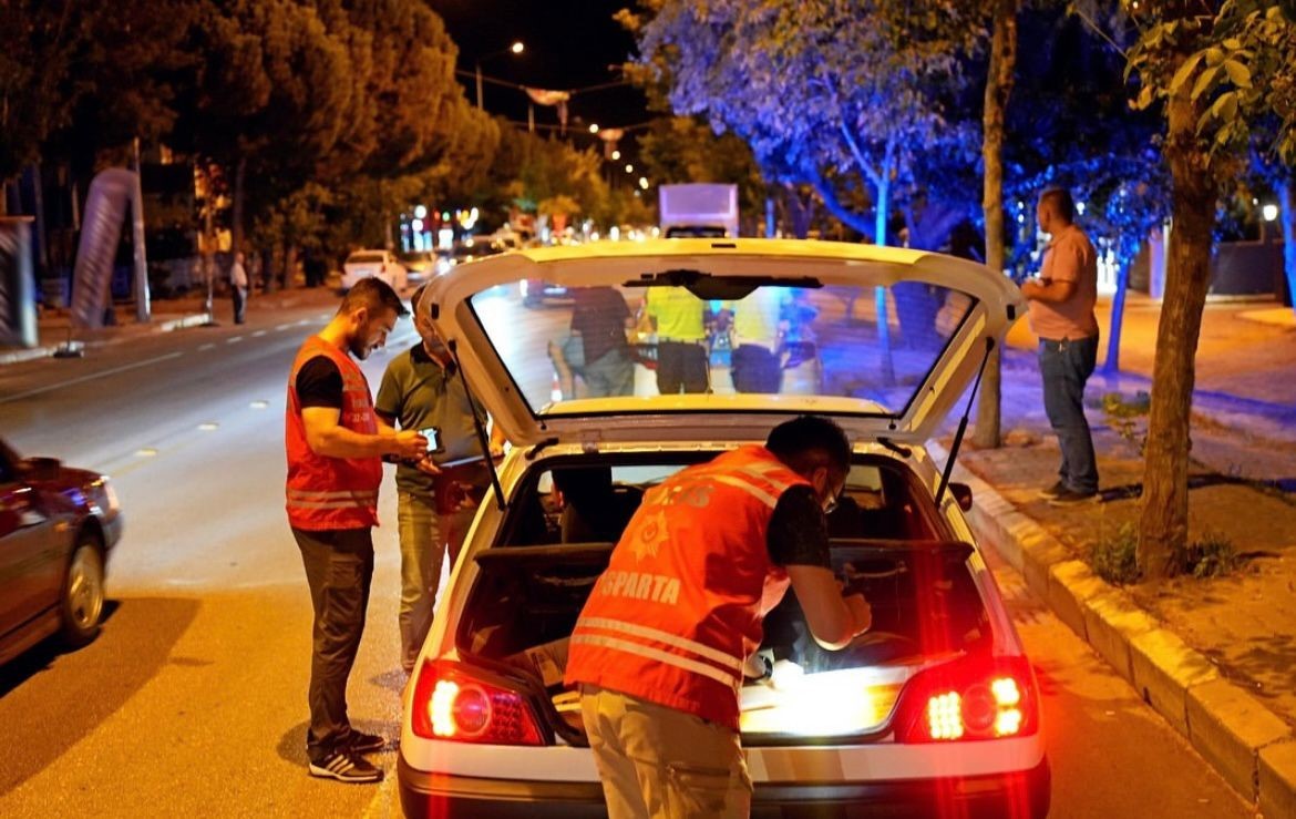 Isparta&rsquo;da 26 araca idari para cezası uygulandı
