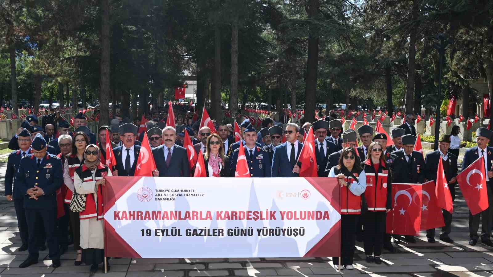 Eskişehir&rsquo;de Gaziler G&uuml;n&uuml; t&ouml;renle kutlandı
