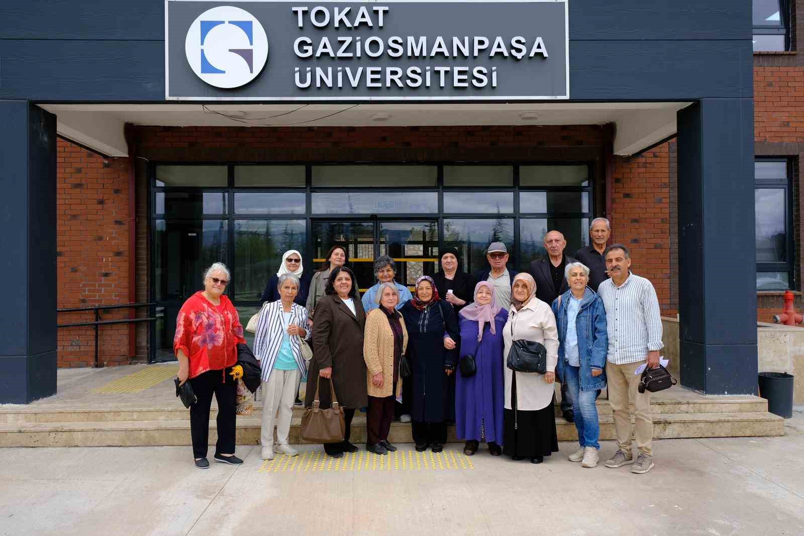 Tokat’ta Tazelenme Üniversitesi öğrencileri için tanışma toplantısı düzenlendi
