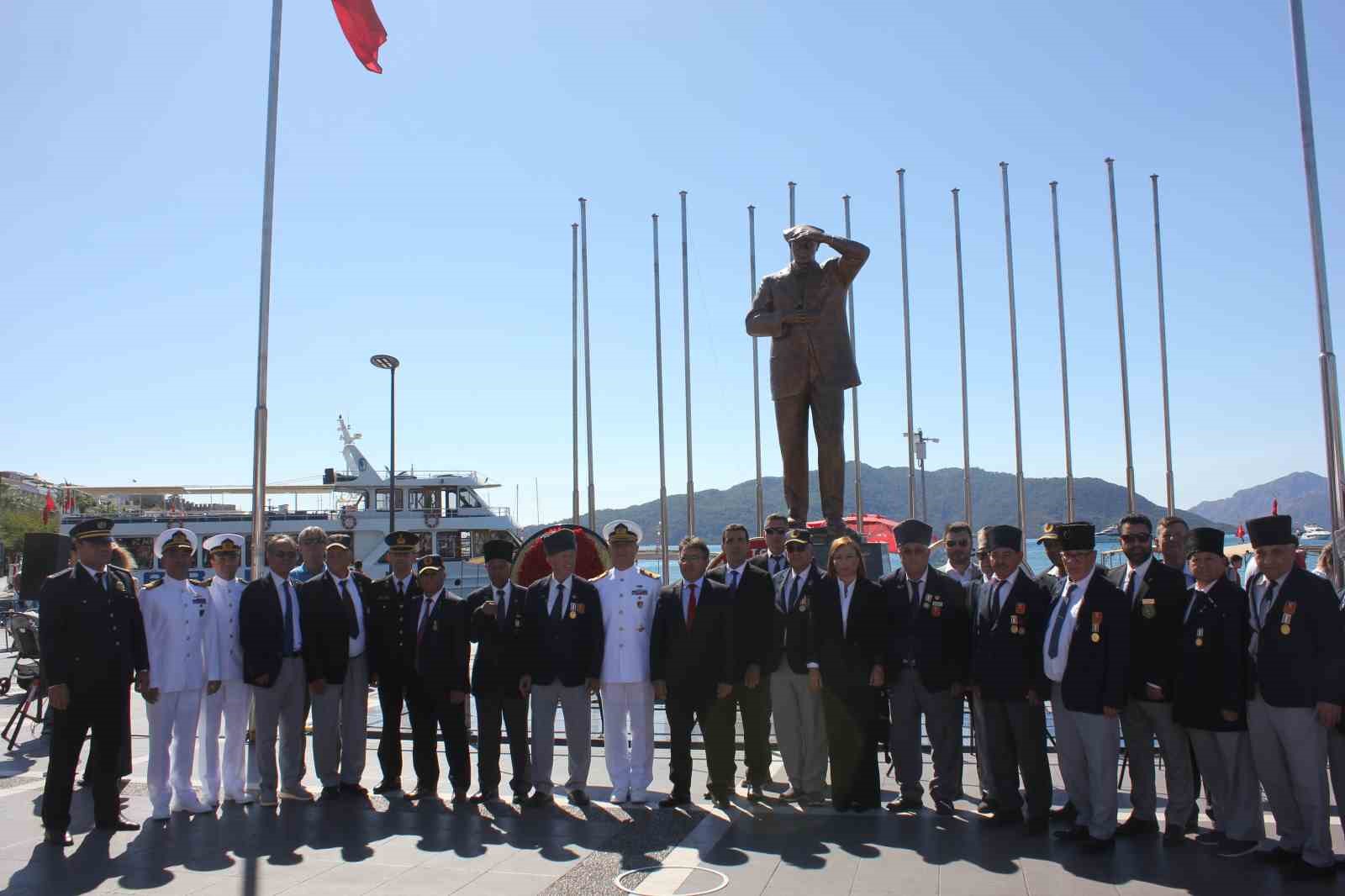 Marmaris gazilerini unutmadı
