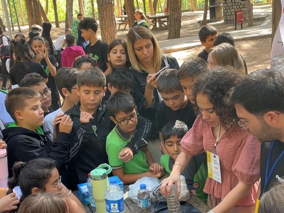 Uşak’ta Öğrencilerle Dünya Temizlik günü etkinliği