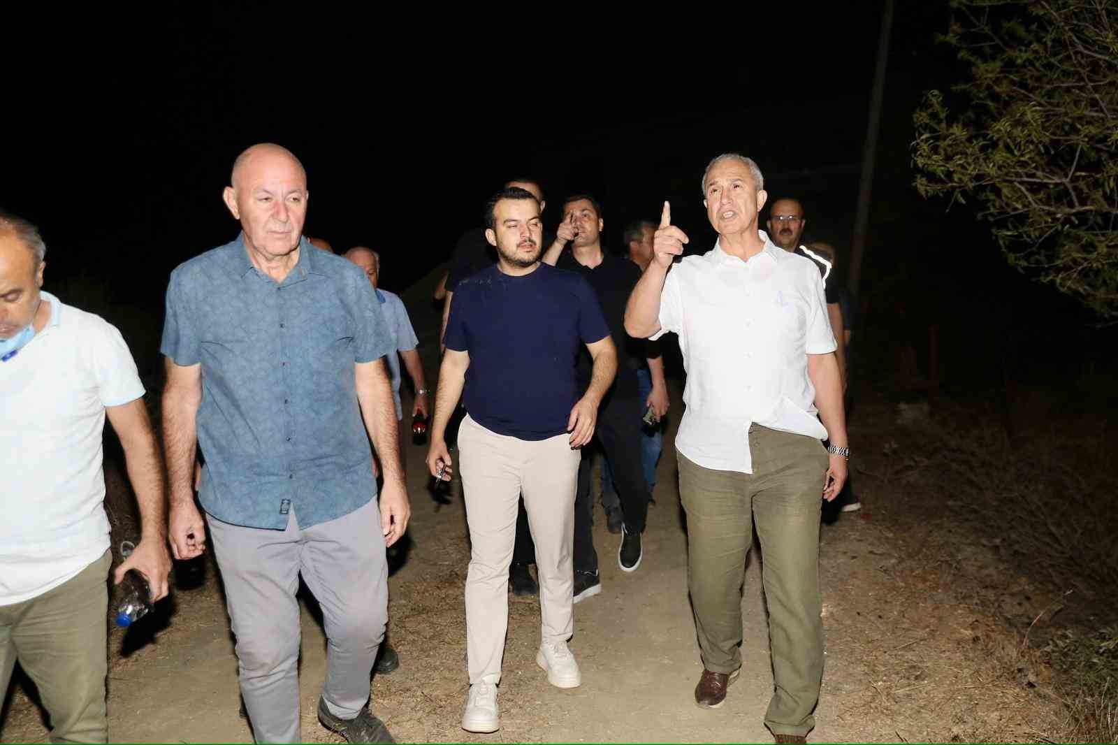 Alanya Belediye Başkanı &Ouml;z&ccedil;elik: "Yangında insan kaybımızın olmaması sevindirici"
