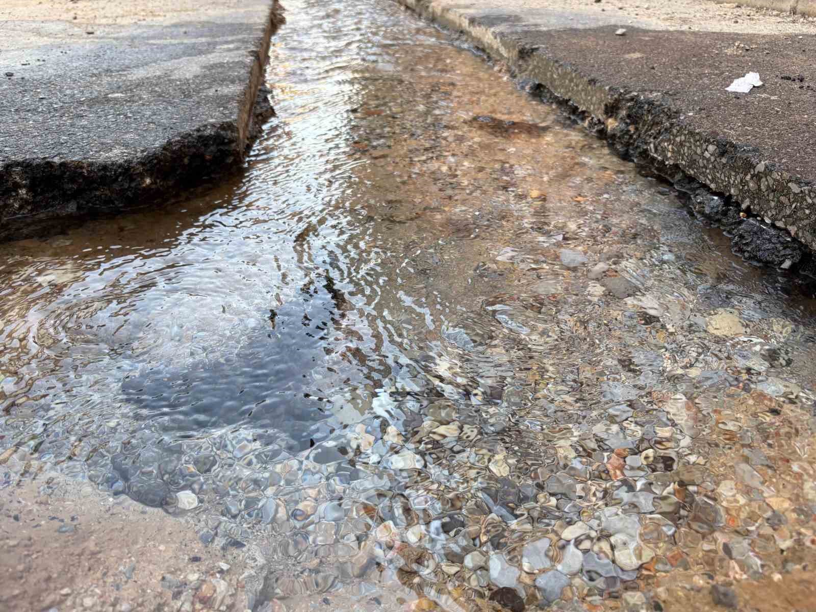 İzmir’de su kesintileri 30 Eylül’e kadar uzatıldı