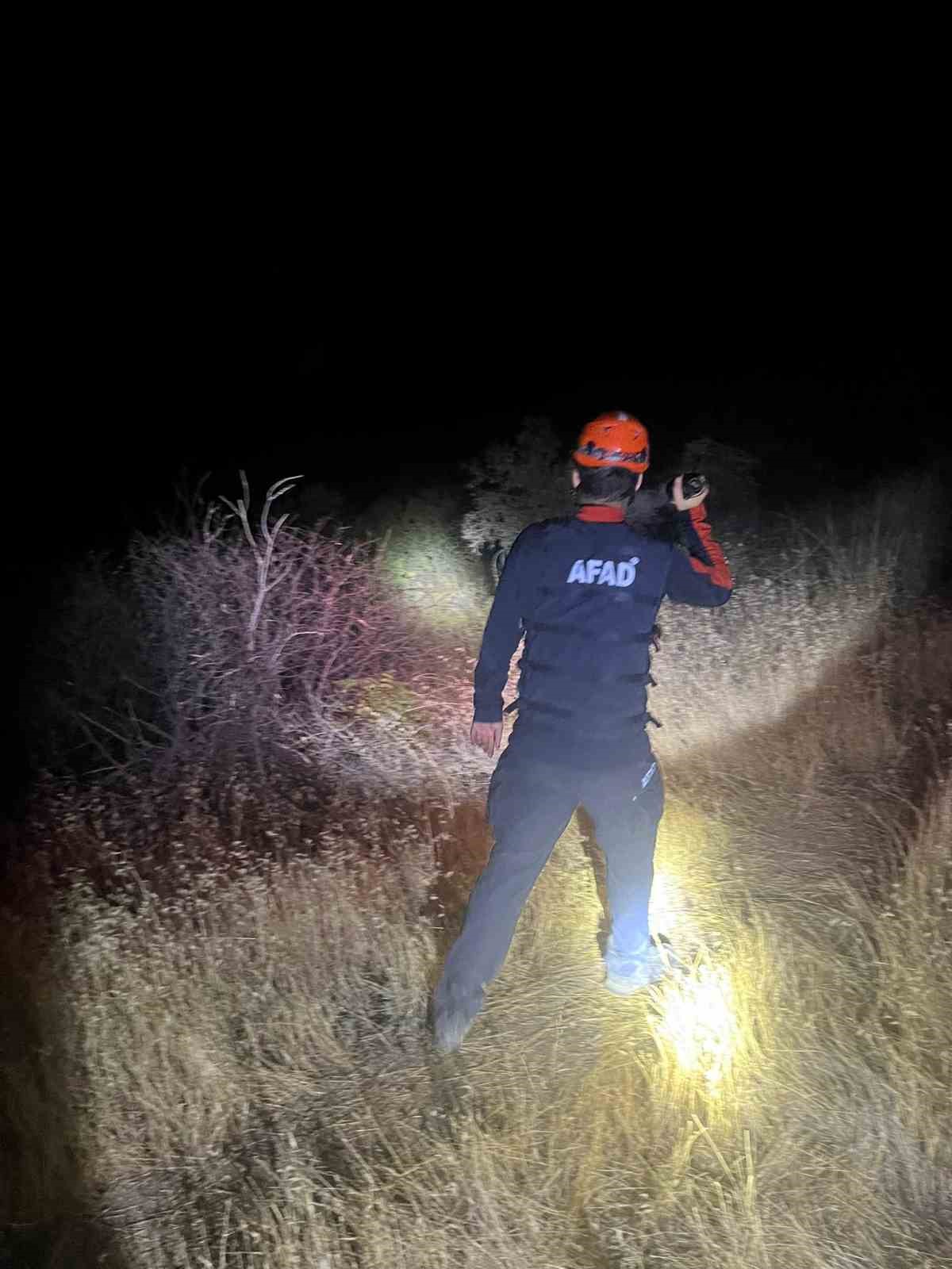 Siirt&rsquo;te kayıp Alzheimer hastası 3 g&uuml;nd&uuml;r aranıyor

