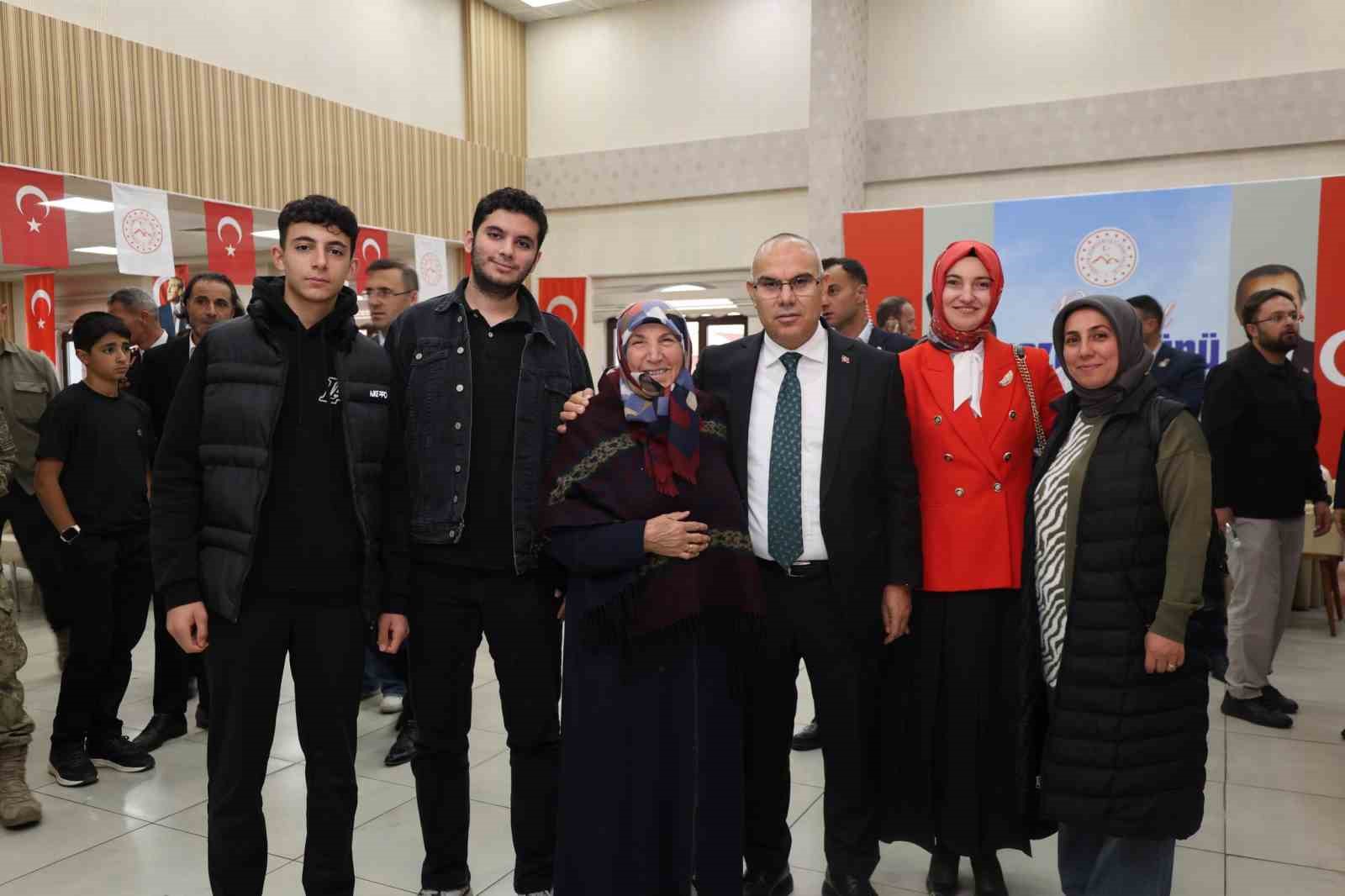 Ağrı&rsquo;da gaziler onuruna yemek programı
