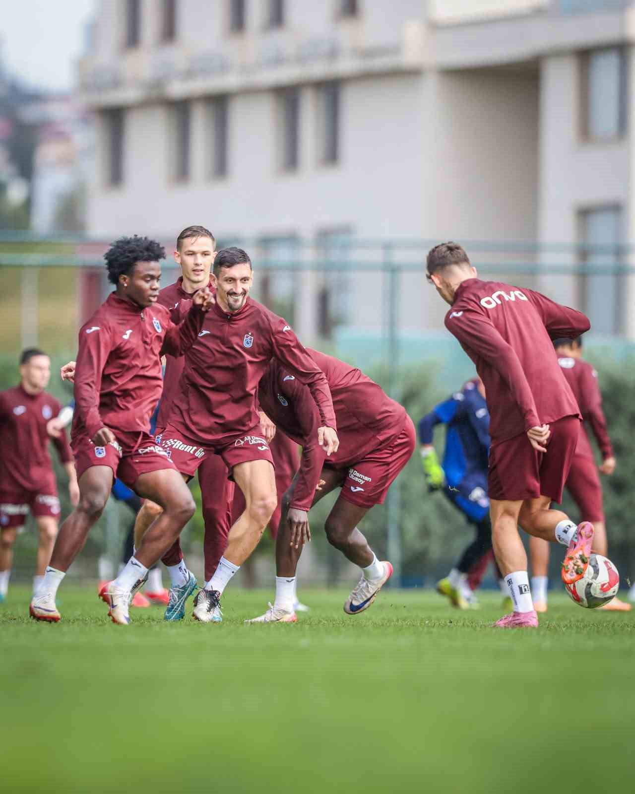 Trabzonspor, Gaziantep FK ma&ccedil;ı hazırlıklarını tamamlandı
