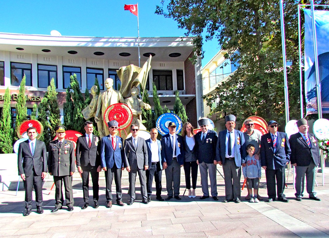 &Ccedil;eşme&rsquo;de "Gaziler G&uuml;n&uuml;" t&ouml;renle kutlandı
