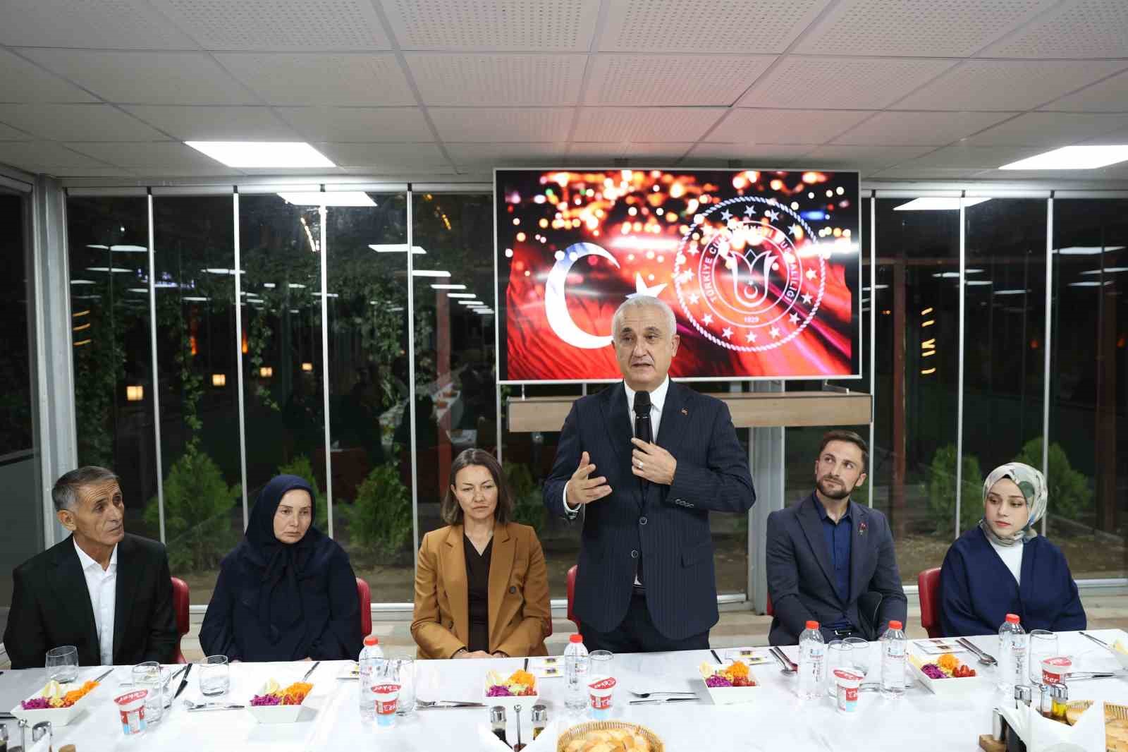 Muş&rsquo;ta "Gaziler G&uuml;n&uuml;" kutlandı
