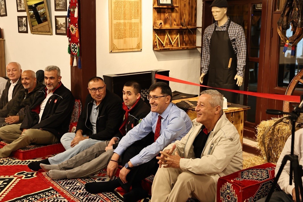 K&uuml;tahya&rsquo;da kahraman gaziler i&ccedil;in anlamlı program
