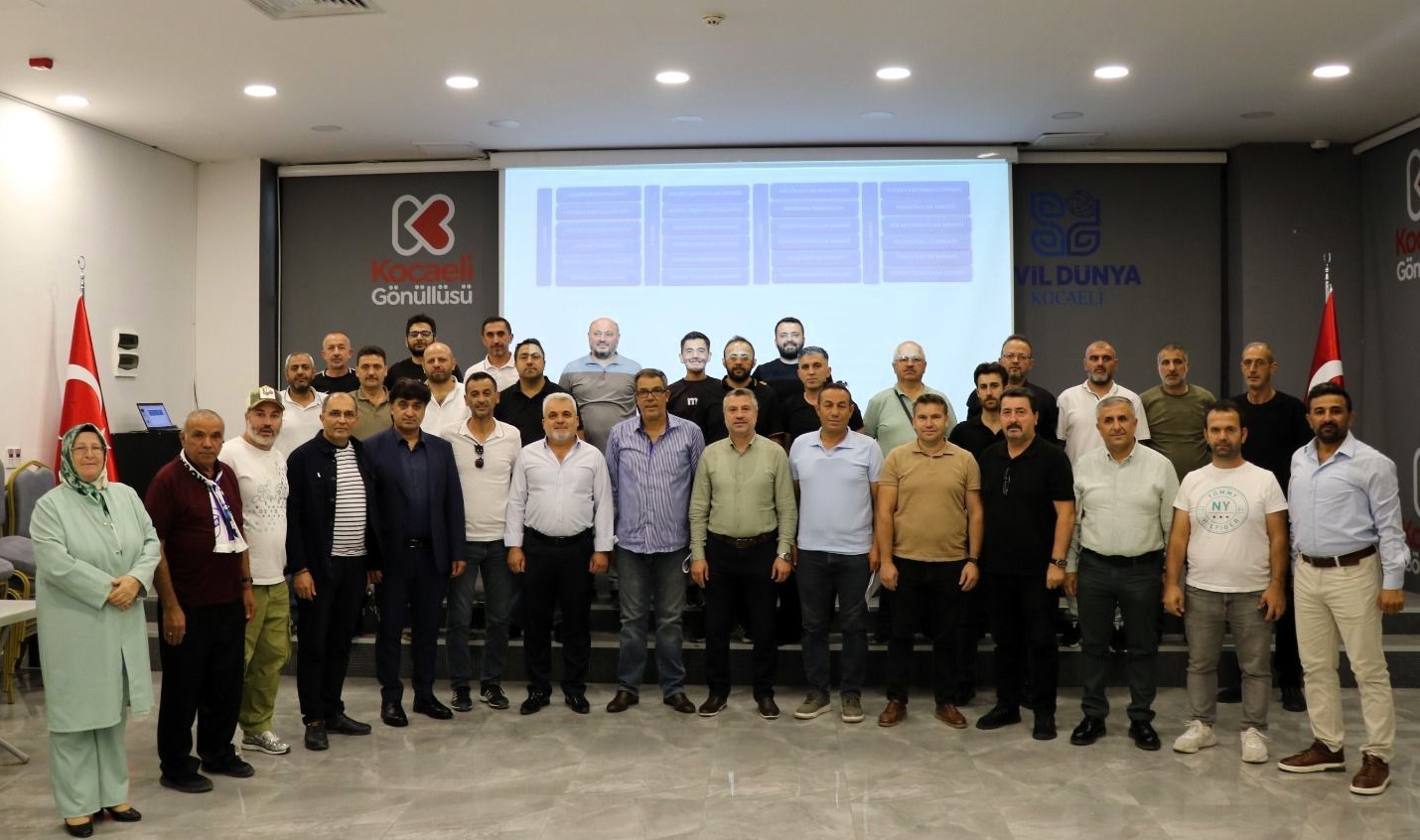 24 hemşehri derneği yeşil sahaya çıkacak