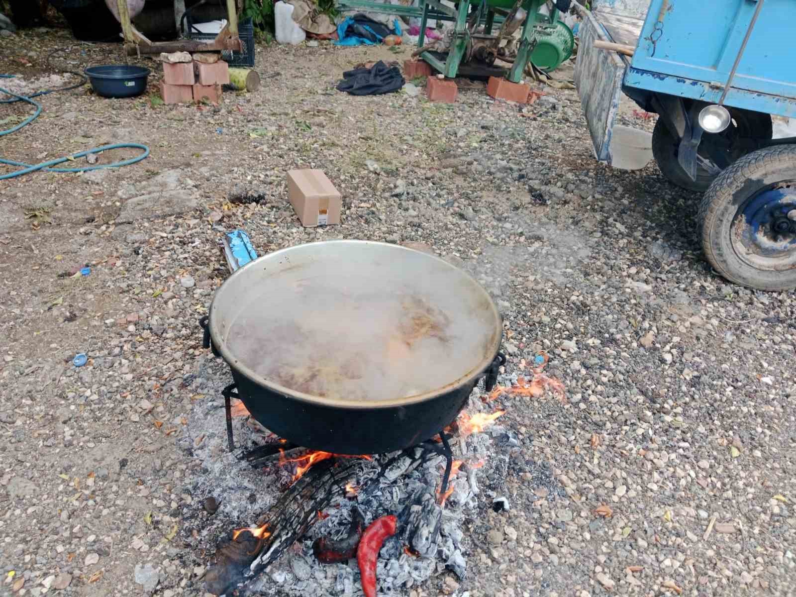 Geleneksel pekmez mesaisi başladı