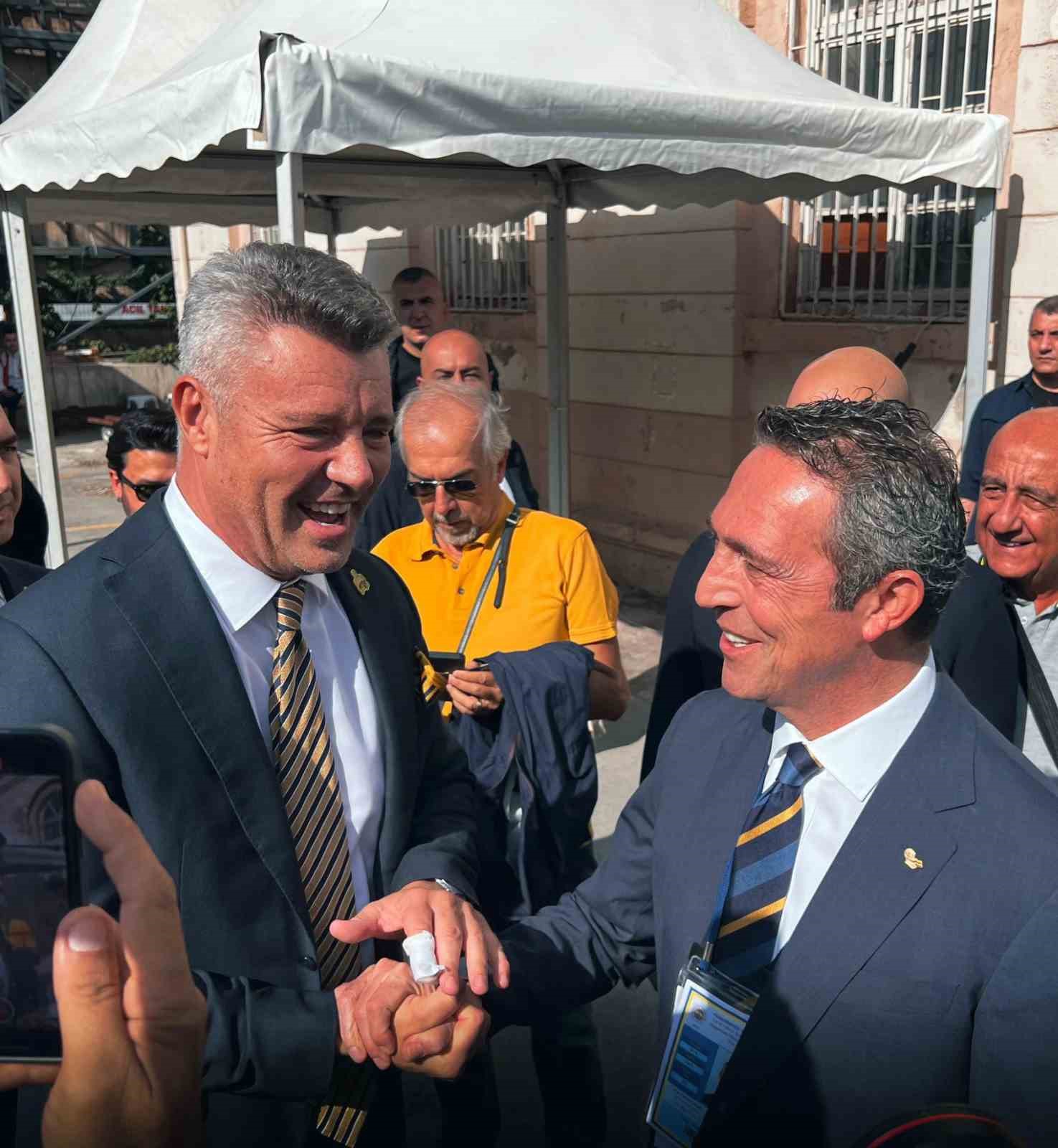 Sadettin Saran’a yoğun ilgi
