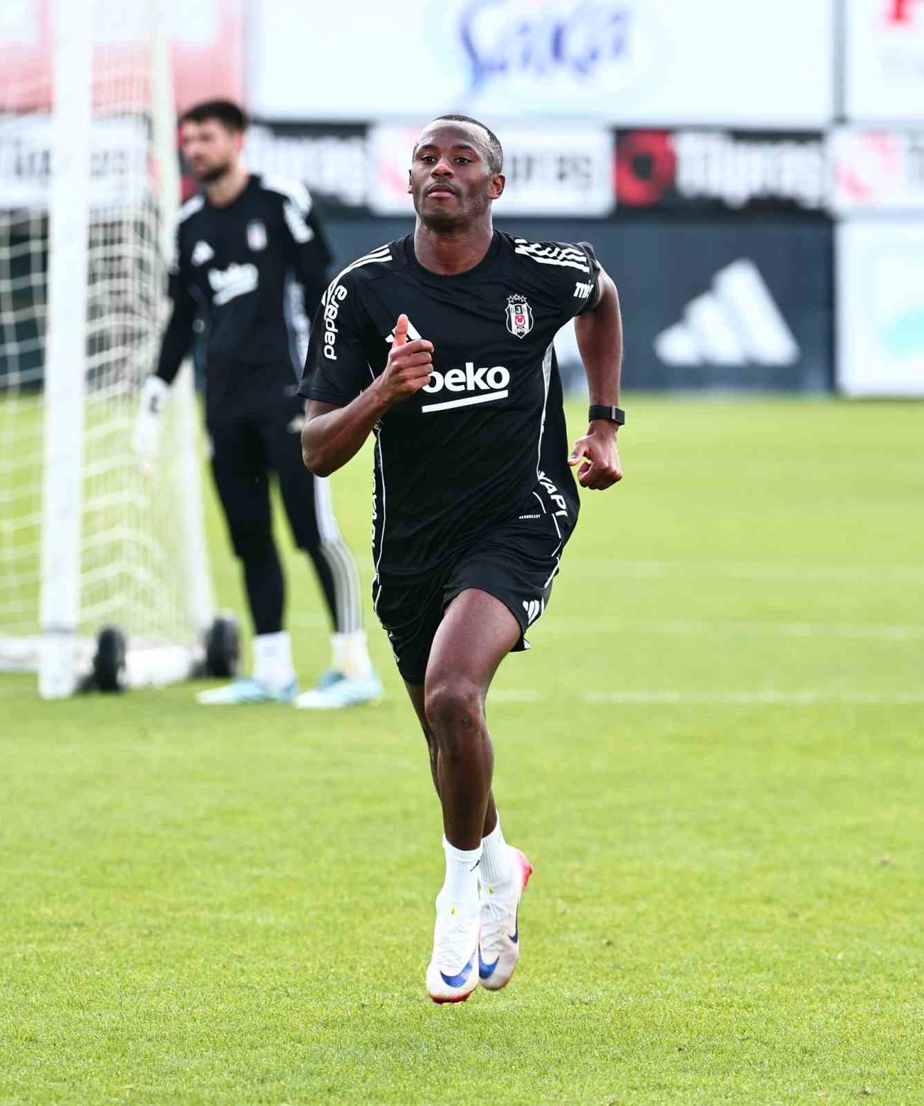 Beşiktaş, Kayserispor maçı hazırlıklarına başladı
