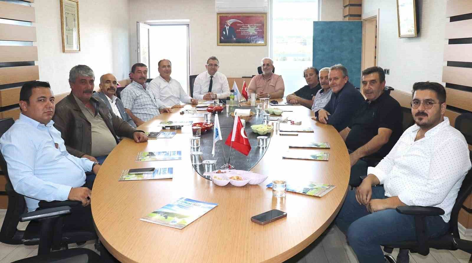 Konya’daki süt üreticileri Karapınar’da buluştu