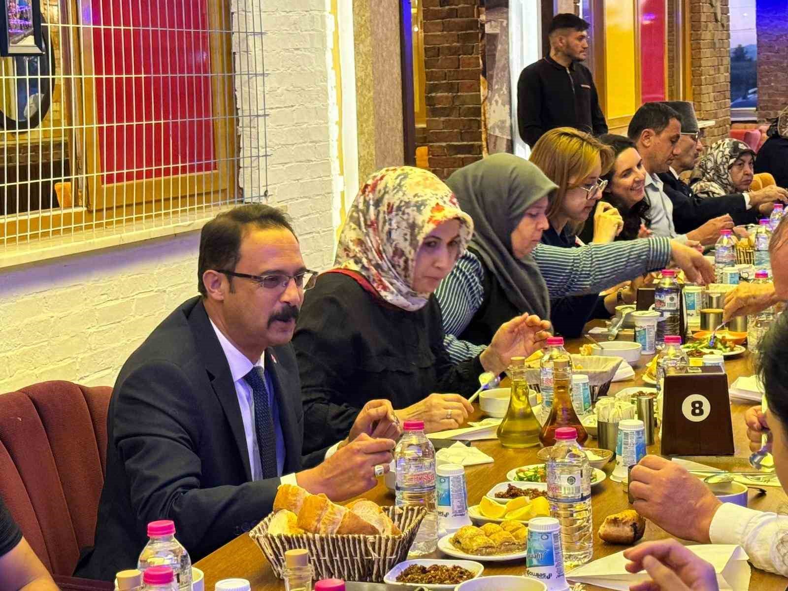 Bolvadin’de şehit yakınları ve gaziler unutulmadı