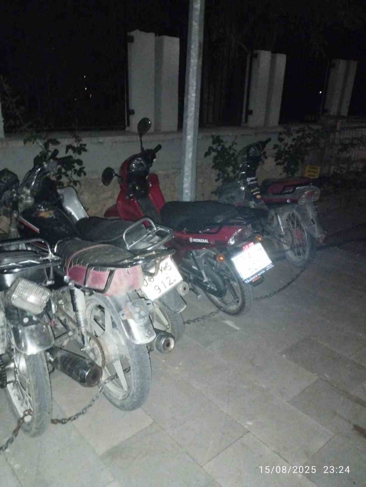 Bolvadin&rsquo;de 20 motosiklet trafikten men edildi
