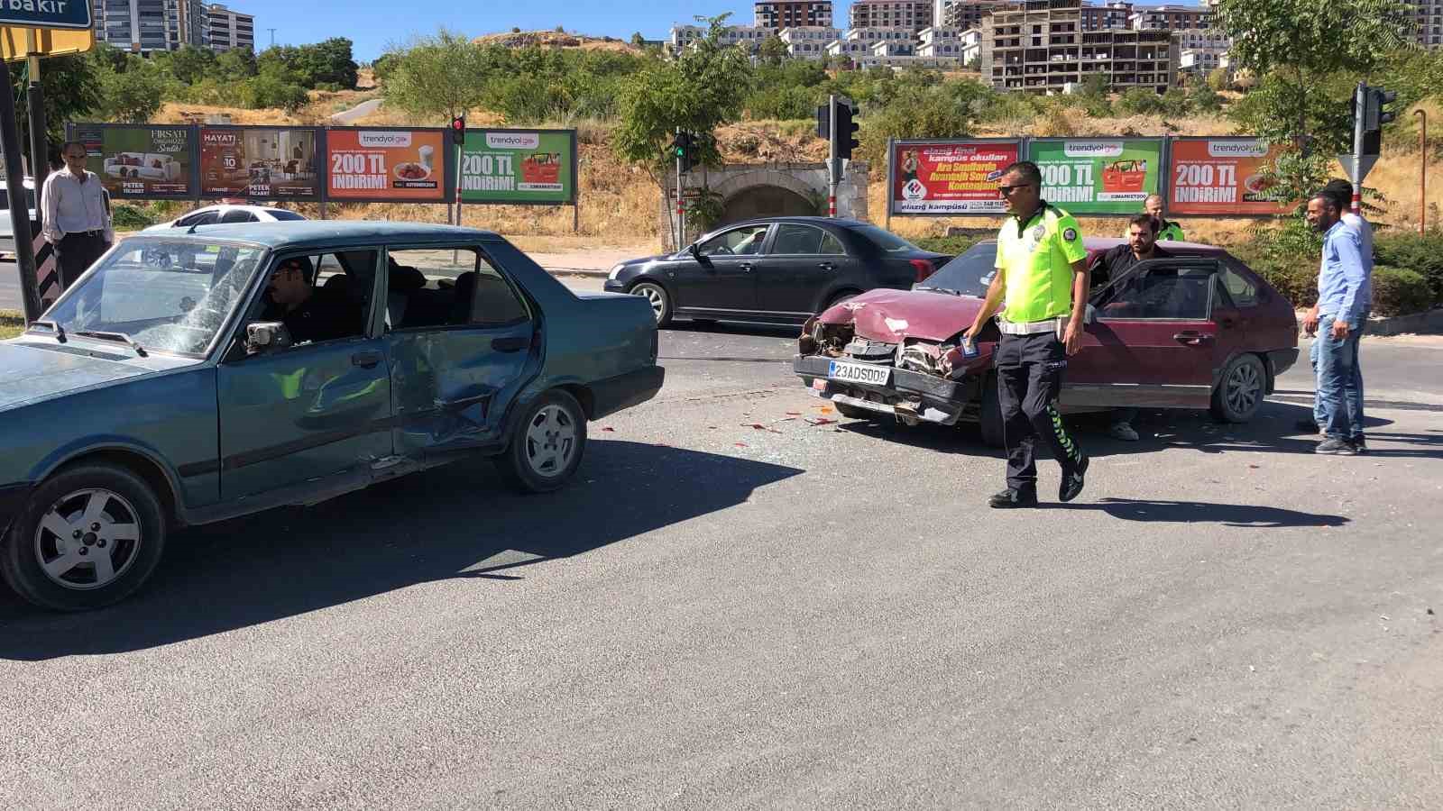 Elazığ’da trafik kazası: 1 yaralı