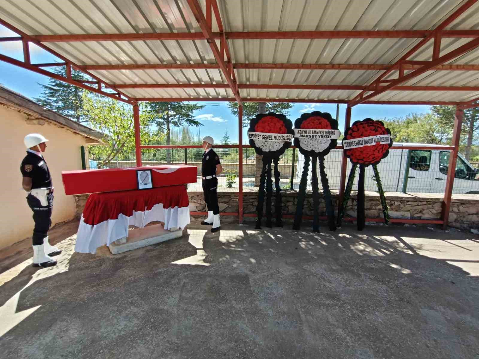 Konya&rsquo;da hayatını kaybeden emekli emniyet m&uuml;d&uuml;r&uuml;ne son g&ouml;rev
