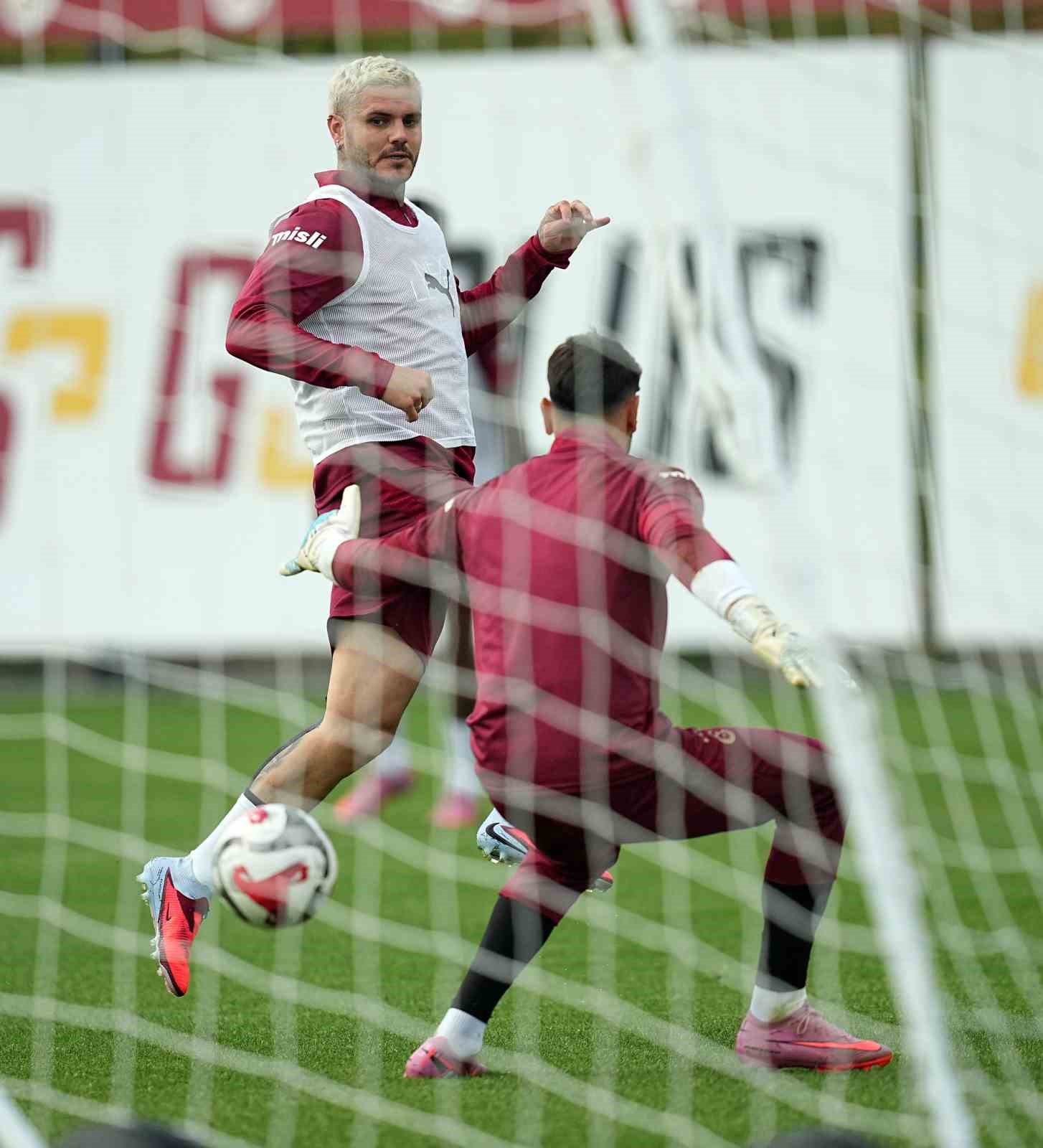 Galatasaray, Konyaspor ma&ccedil;ı hazırlıklarına başladı
