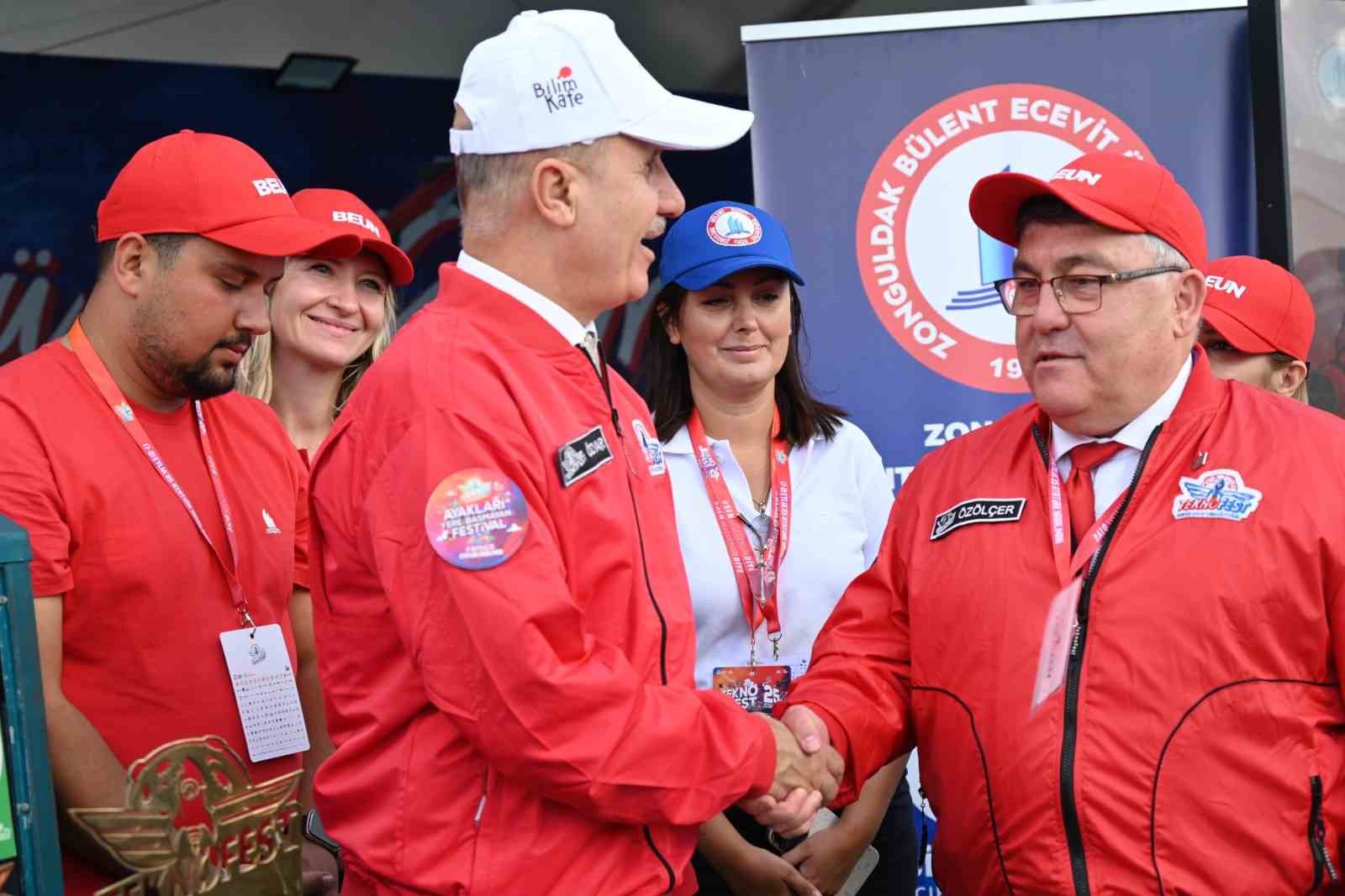 TEKNOFEST&rsquo;25&rsquo;te Y&Ouml;K Başkanı &Ouml;zvar&rsquo;dan BEUN standına ziyaret
