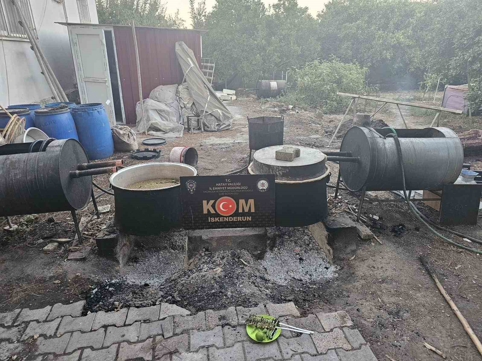 Arsuz’da sahte içki operasyonu