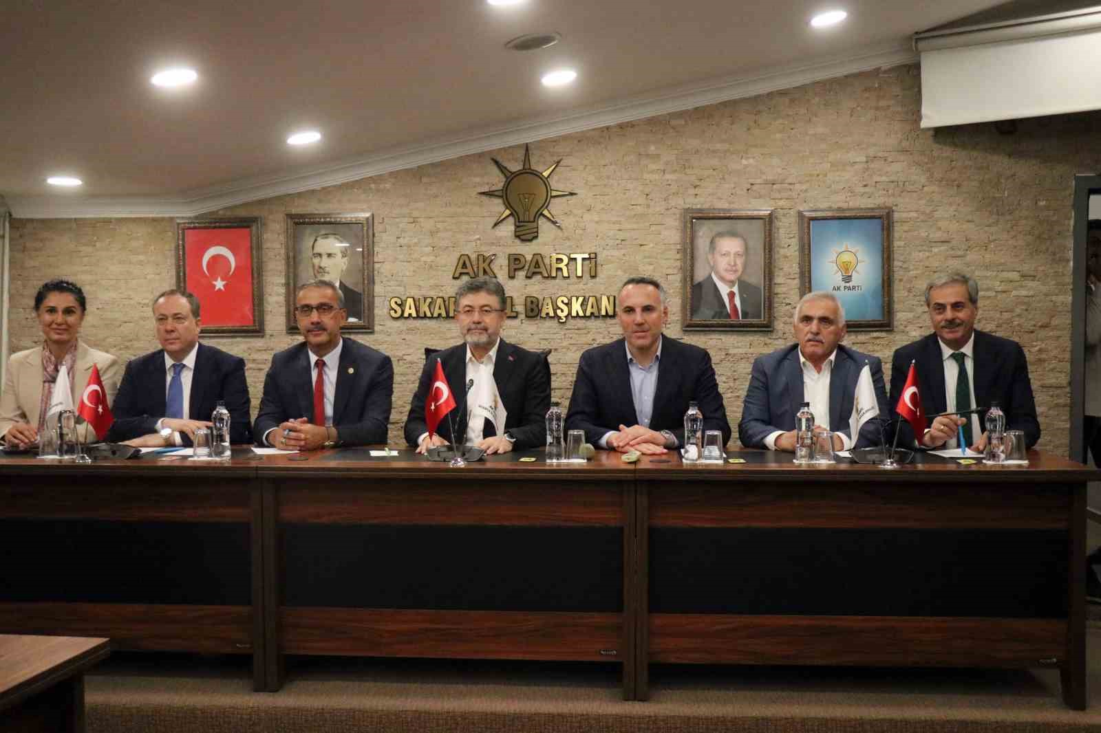 Bakan Yumaklı&rsquo;dan Sakarya&rsquo;nın su geleceği i&ccedil;in &ouml;nemli m&uuml;jde
