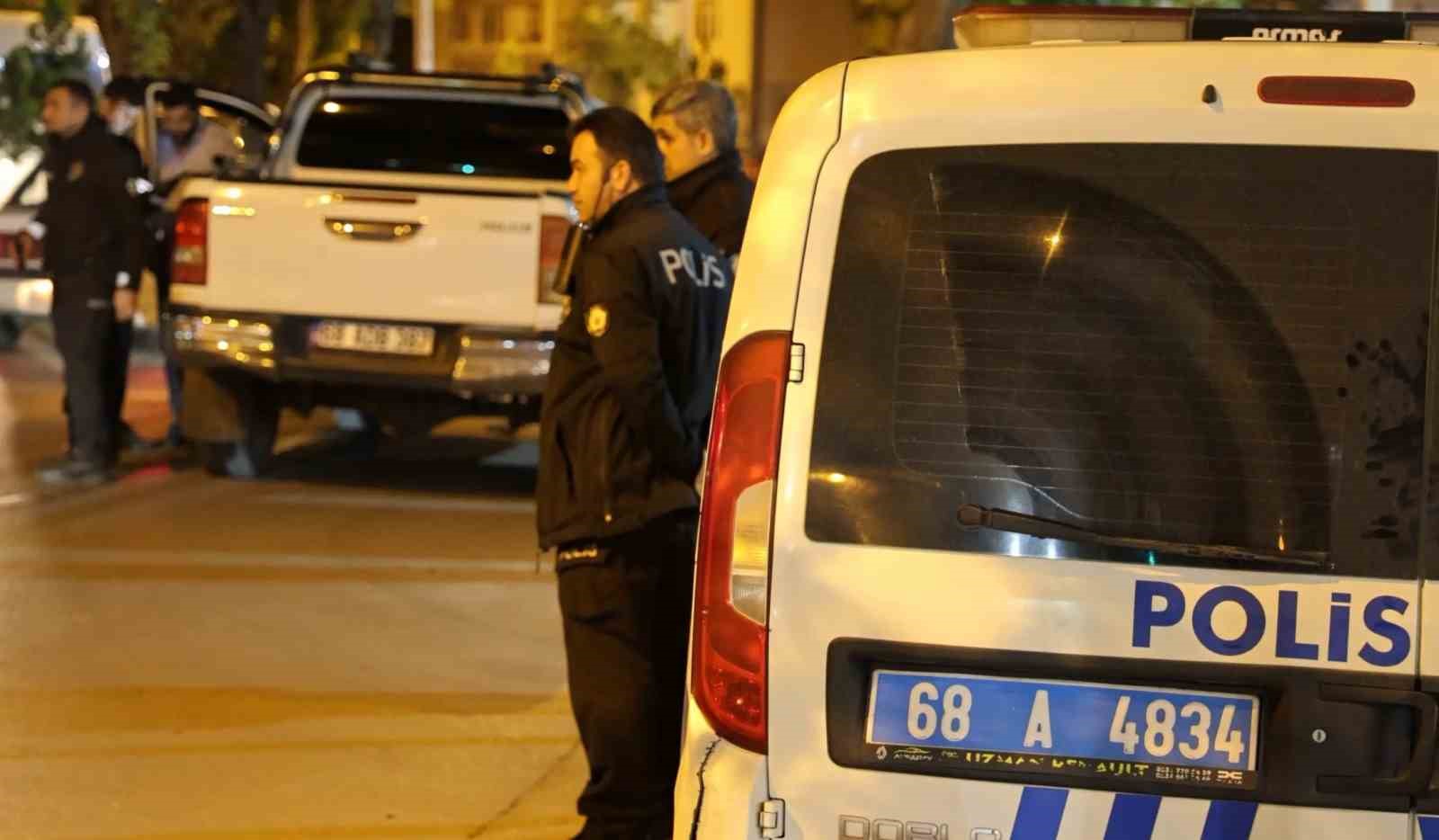 Aksaray’da asayiş ve trafik uygulamaları aralıksız sürüyor