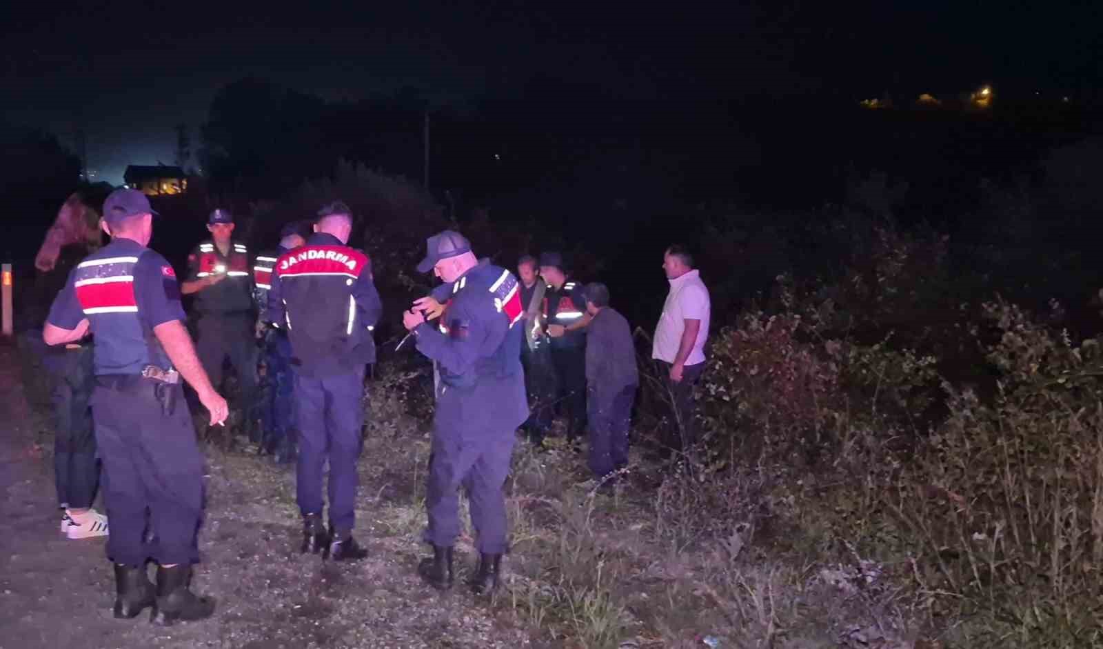 Bartın’da otomobil şarampole uçtu: 3 yaralı
