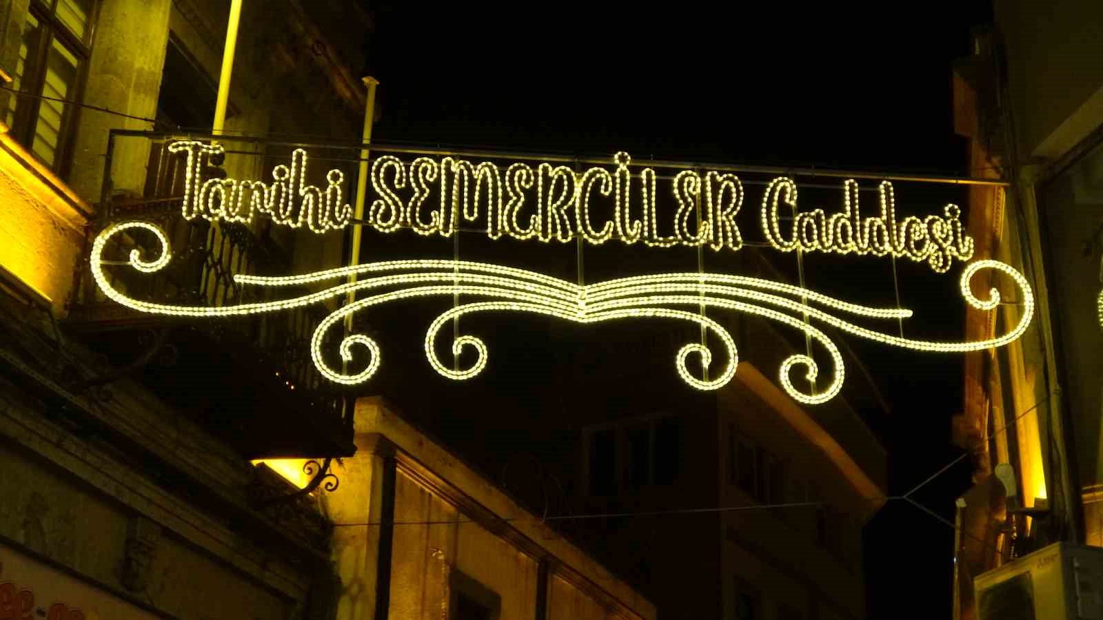 Bir zamanlar isimleri, sanatlarıyla anılıyordu