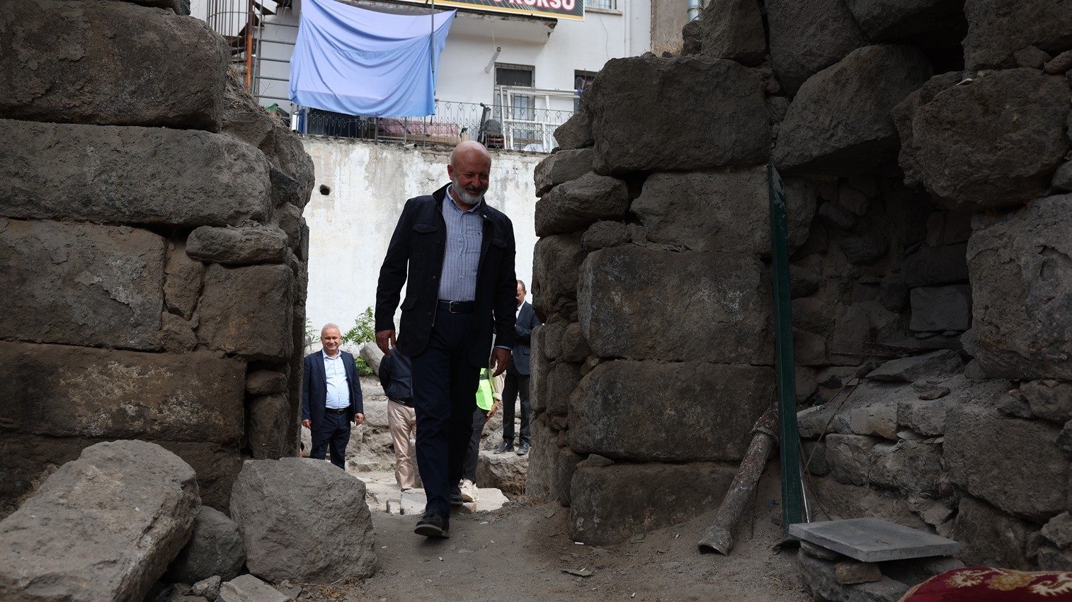 Başkan &Ccedil;olakbayrakdar: "Ecdat yadig&acirc;rı medrese, şehrimizin kalbi ve k&uuml;lt&uuml;r hazinesi olacak"
