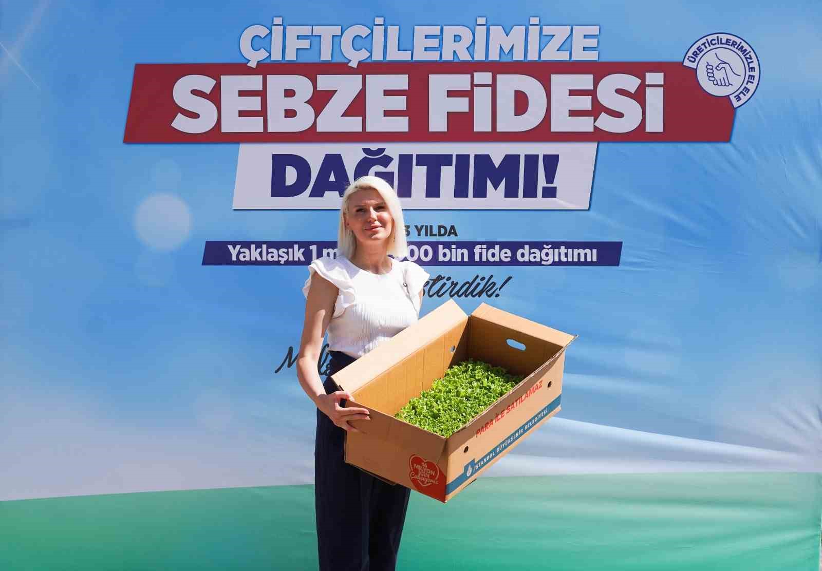 77 bin 400 fide toprakla buluşmak üzere çiftçilere dağıtıldı
