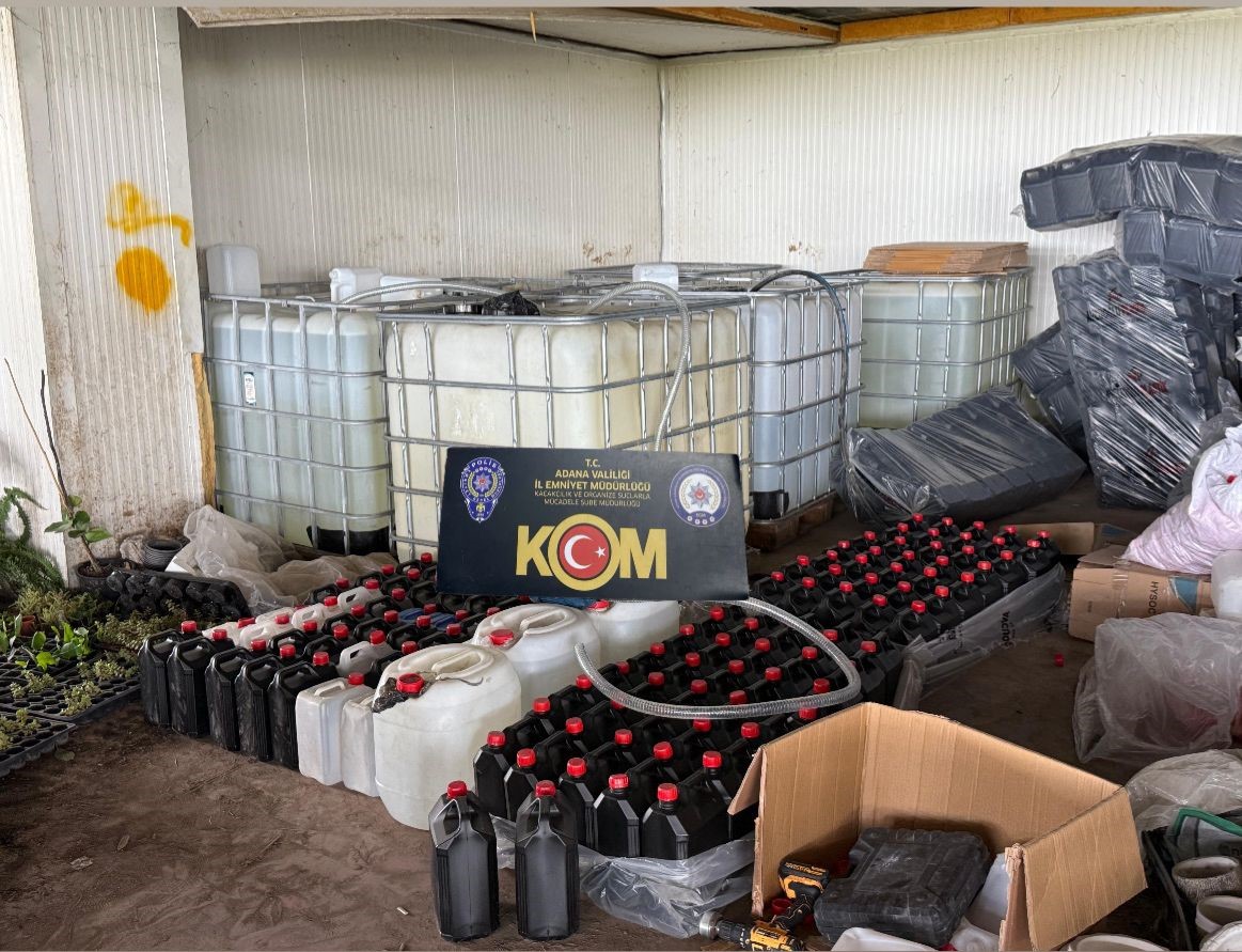 Adana merkezli beş ilde 16 ton kaçak etil alkol ele geçirildi