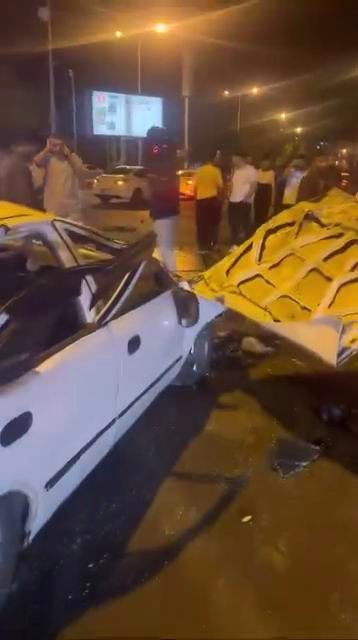 Aracın tekeri yola fırladı, zincirleme kazada 3 kişi yaralandı
