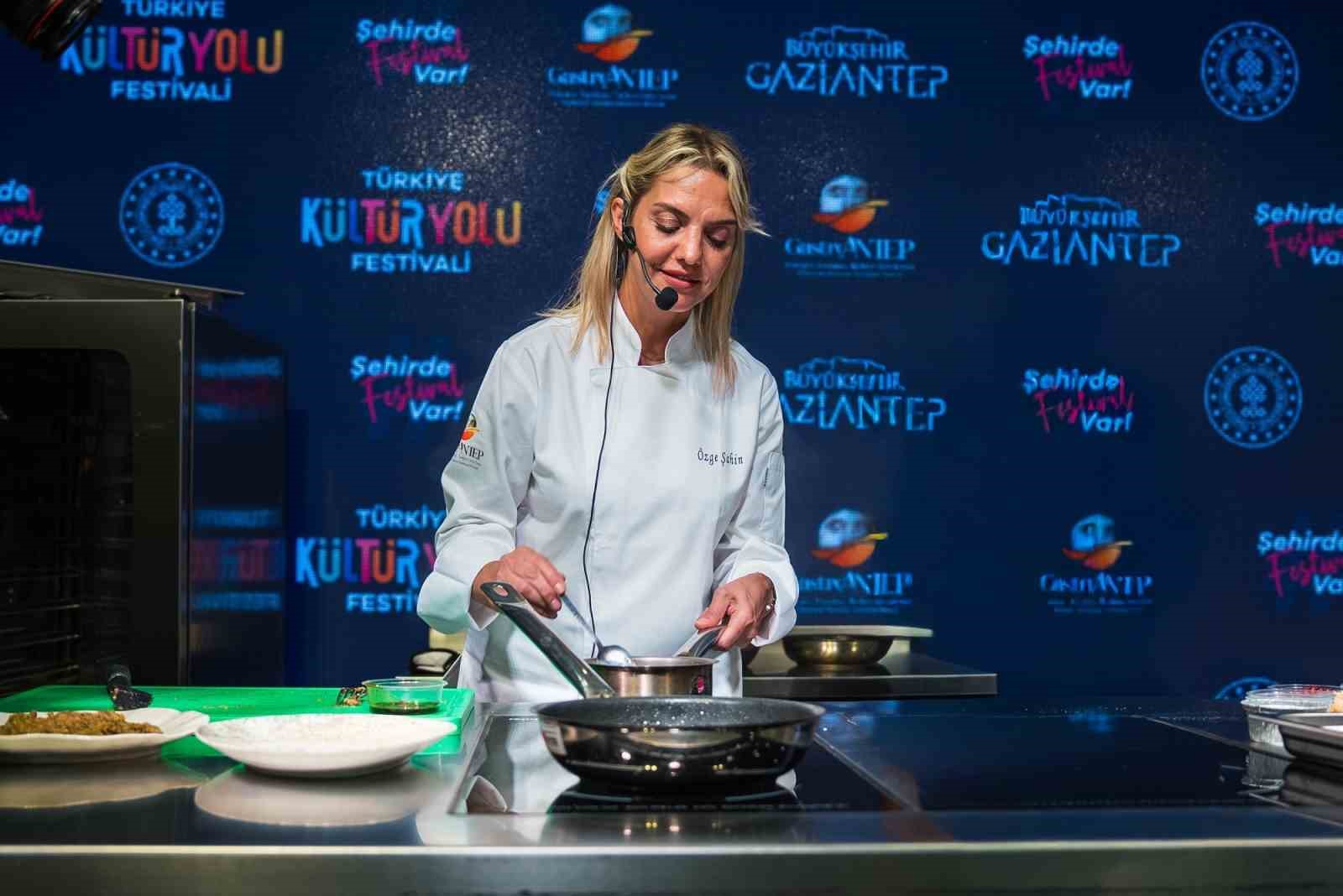 Gaziantep mutfağına ait lezzetler gastronomi festivalinde tanıtıldı
