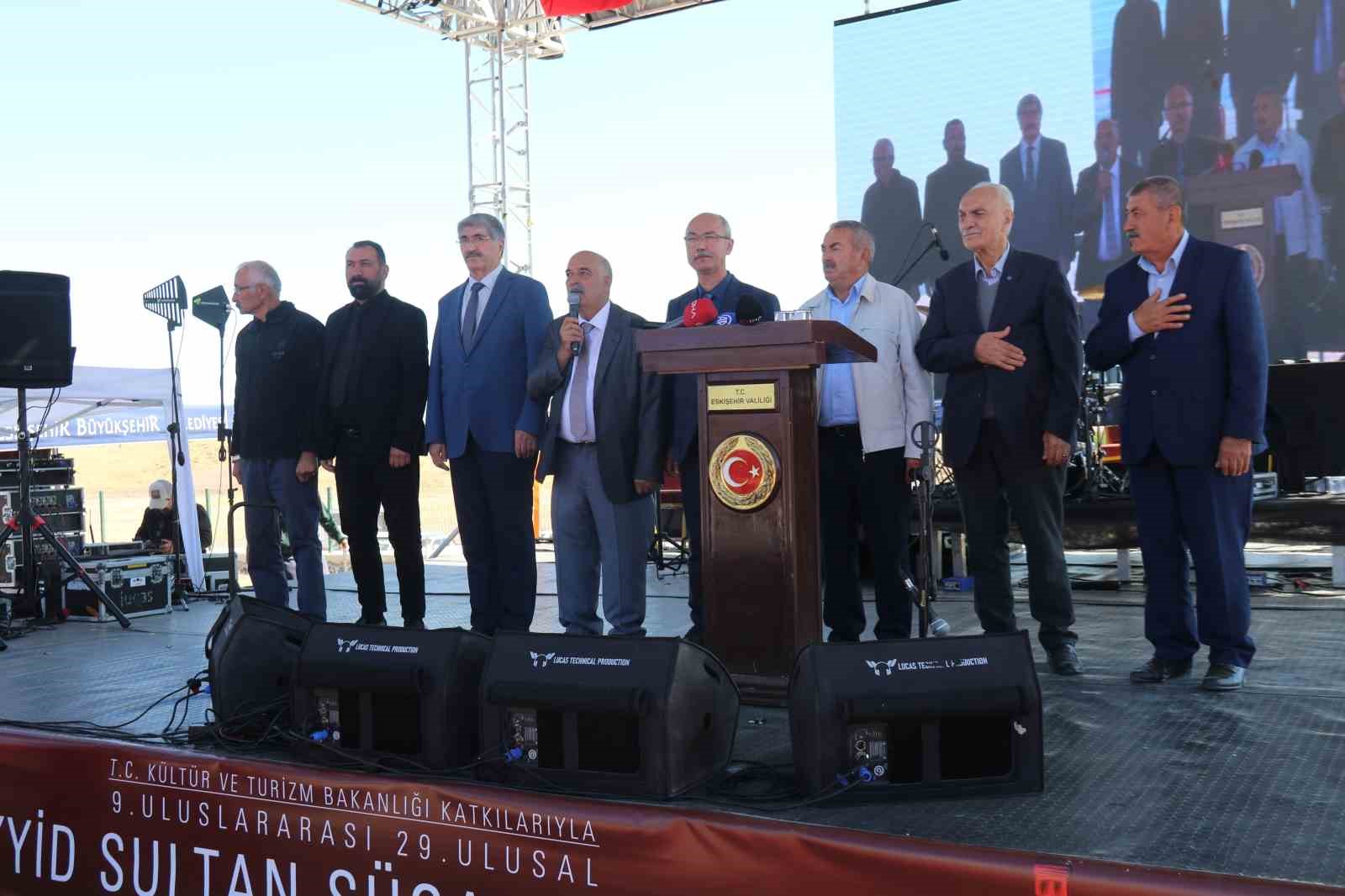 Bakan Tekin: "Milli ve yerli bir müfredat sistemi oluşturduk"