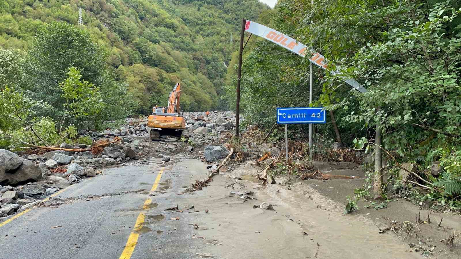 Artvin’de selin yaraları sarılıyor