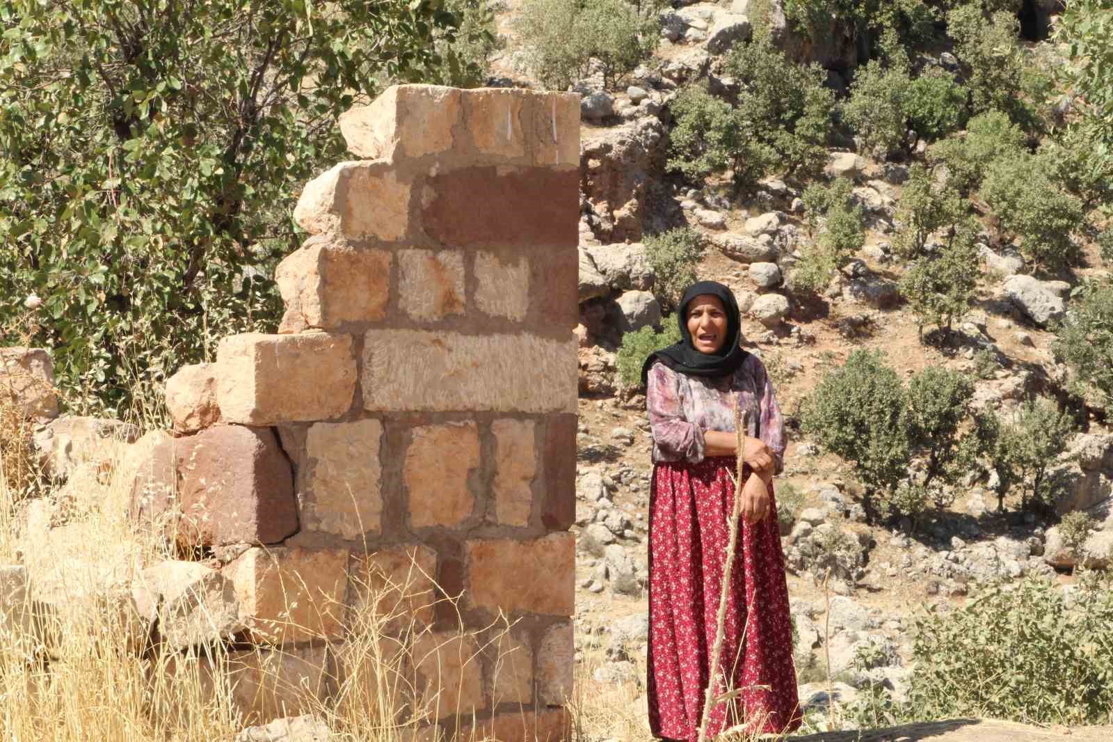 Şırnak&rsquo;ta Berman katliamının &uuml;zerinden 38 yıl ge&ccedil;ti, acısı hala ge&ccedil;medi
