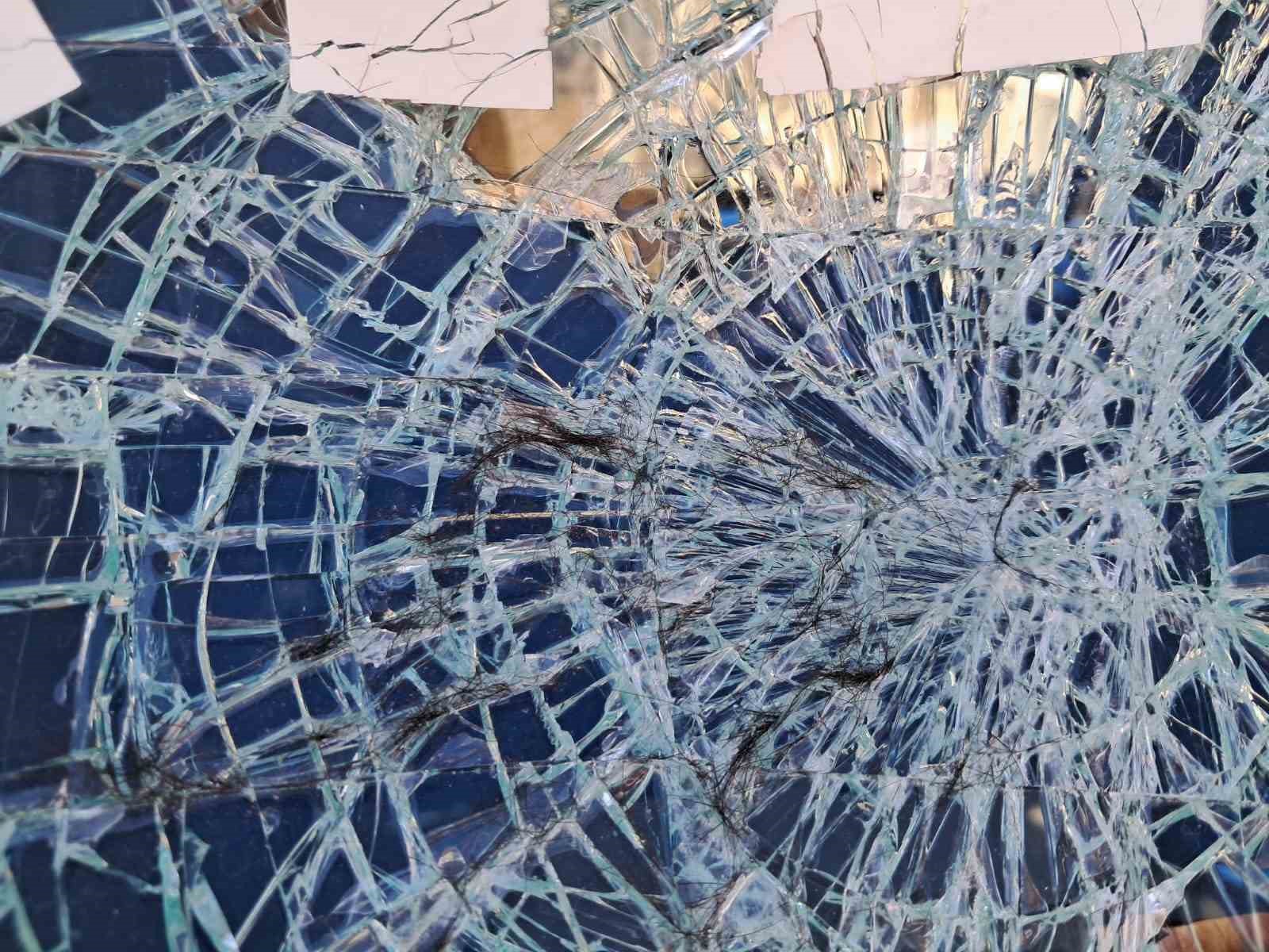 Kilis-Gaziantep yolunda kaza: 1’i ağır 2 yaralı