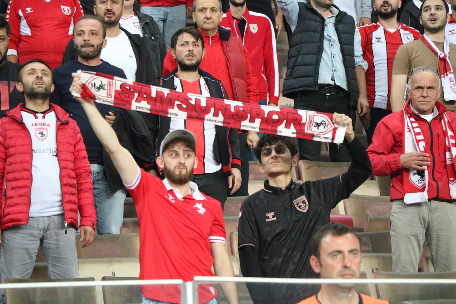 Trendyol S&uuml;per Lig: Samsunspor: 0 - Fatih Karag&uuml;mr&uuml;k: 0 (Ma&ccedil; devam ediyor)
