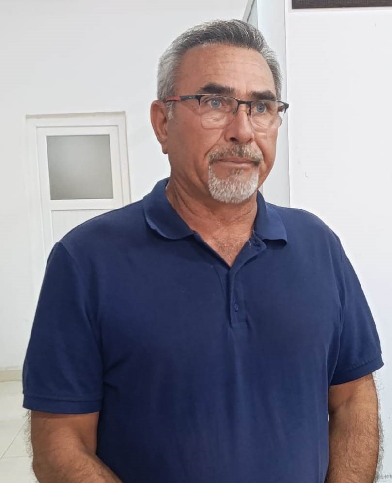 Se&ccedil;im g&uuml;n&uuml; aday oldu se&ccedil;imi kazandı
