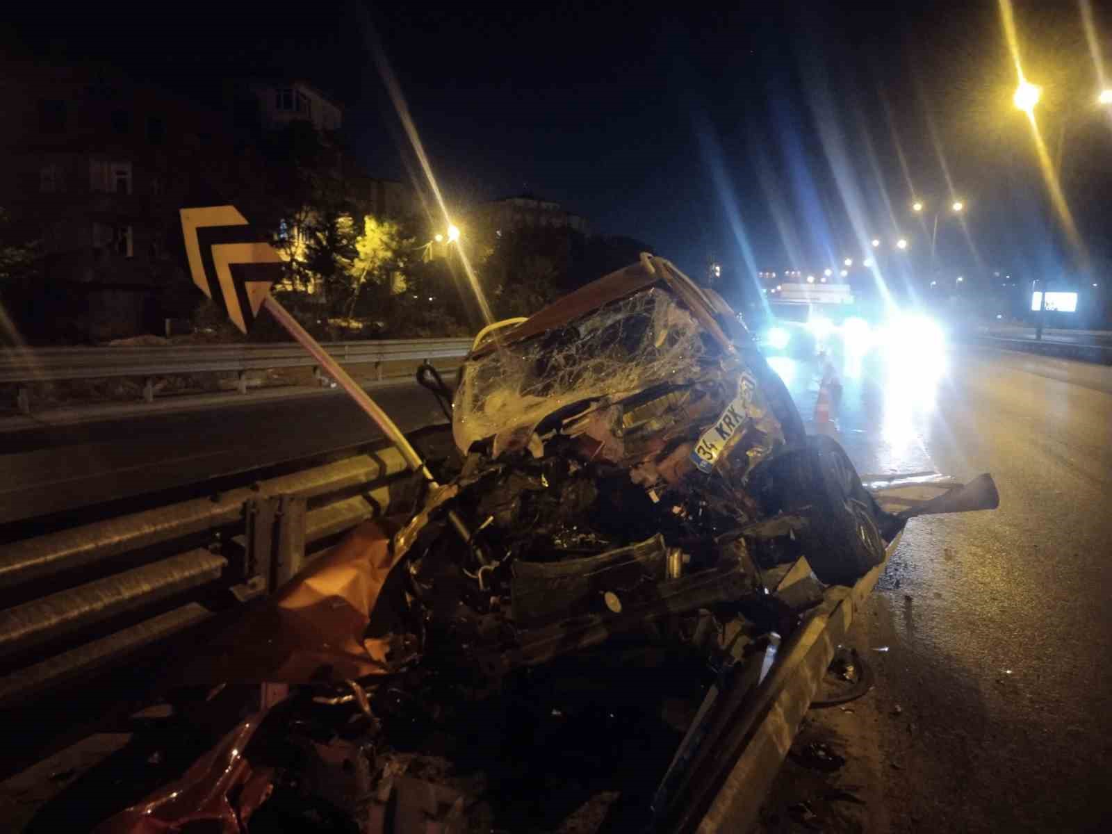 Ataşehir’de makas kazaya neden oldu: 3 yaralı