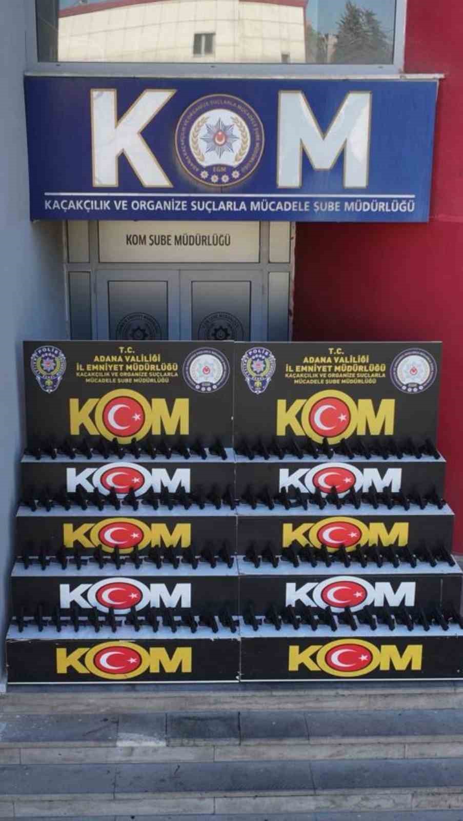 Tırda 97 ruhsatsız tabanca ele geçirildi, sürücü tutuklandı