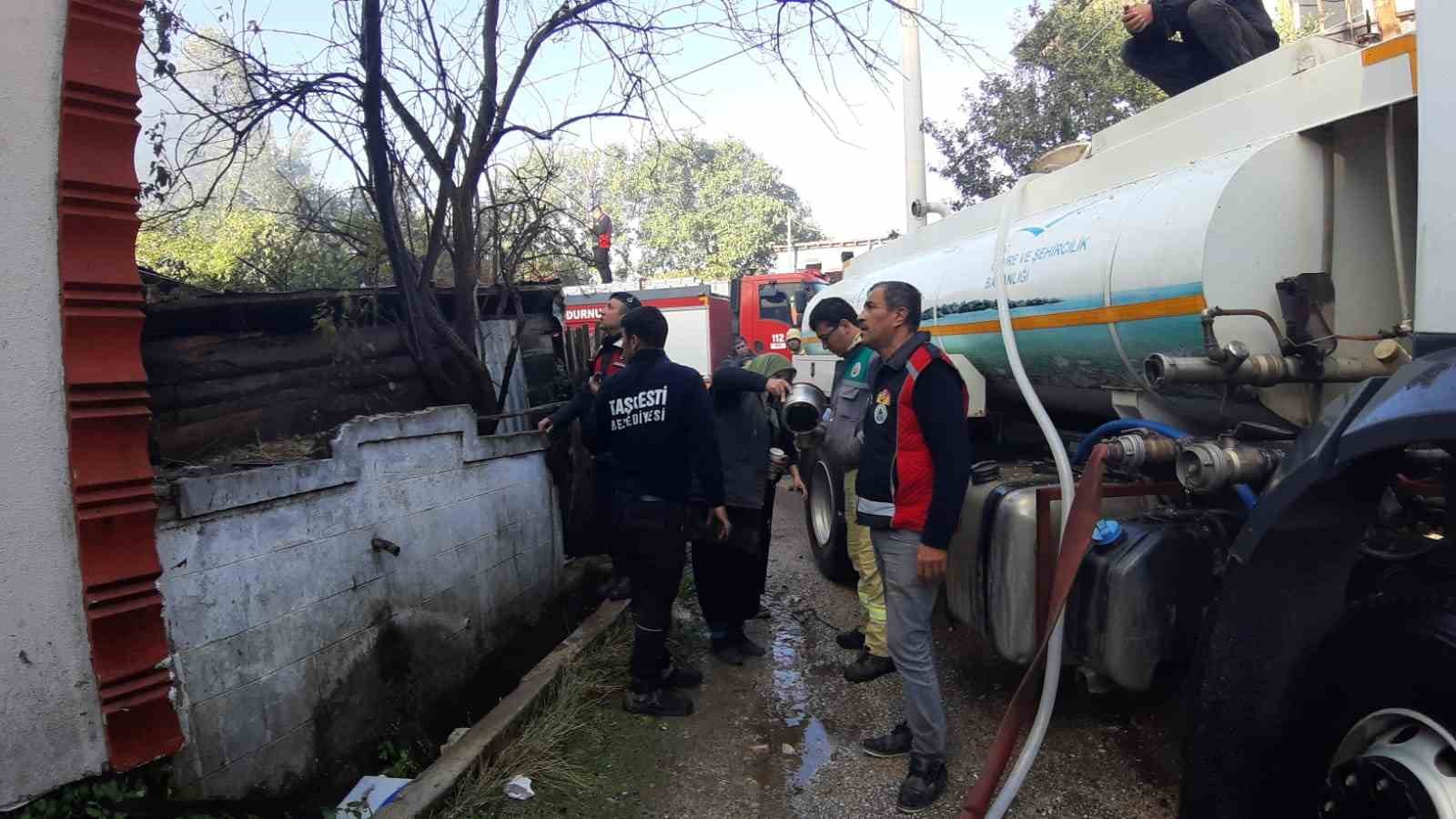 Bolu&rsquo;da ahşap evde &ccedil;ıkan yangında yaşlı &ccedil;ift hayatını kaybetti
