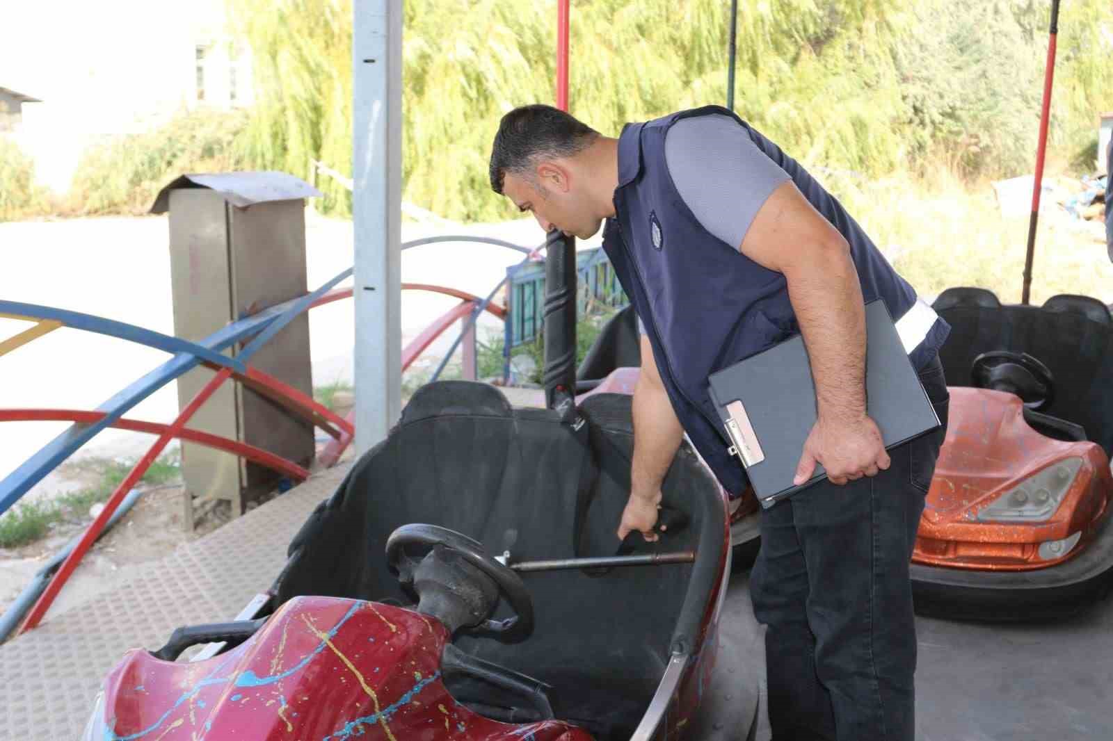 Van&rsquo;daki lunaparklarda g&uuml;venlik denetimi yapıldı
