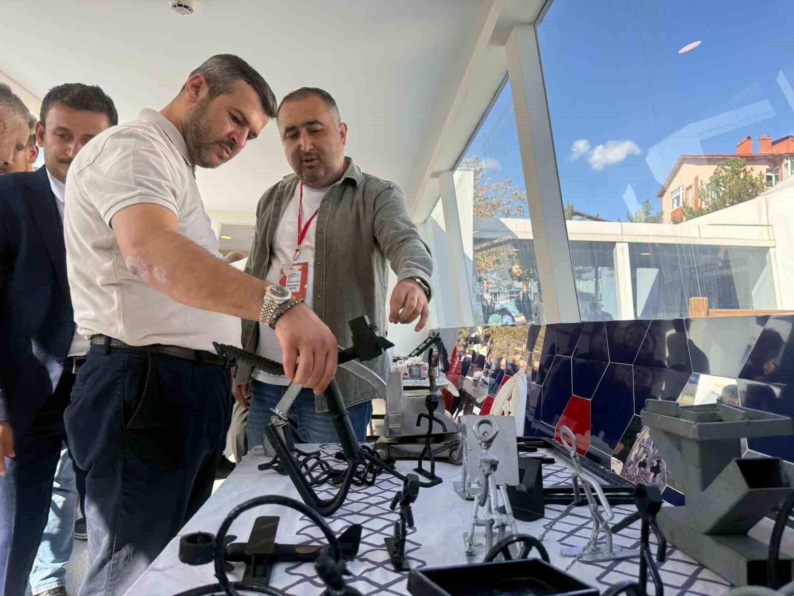 Karabük’te Bilim Şenliği yoğun ilgi gördü
