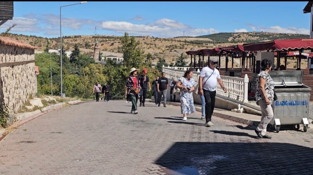 Dünya’da sadece Elazığ’da var: 9 bine yakın kahve fincanı sergileniyor