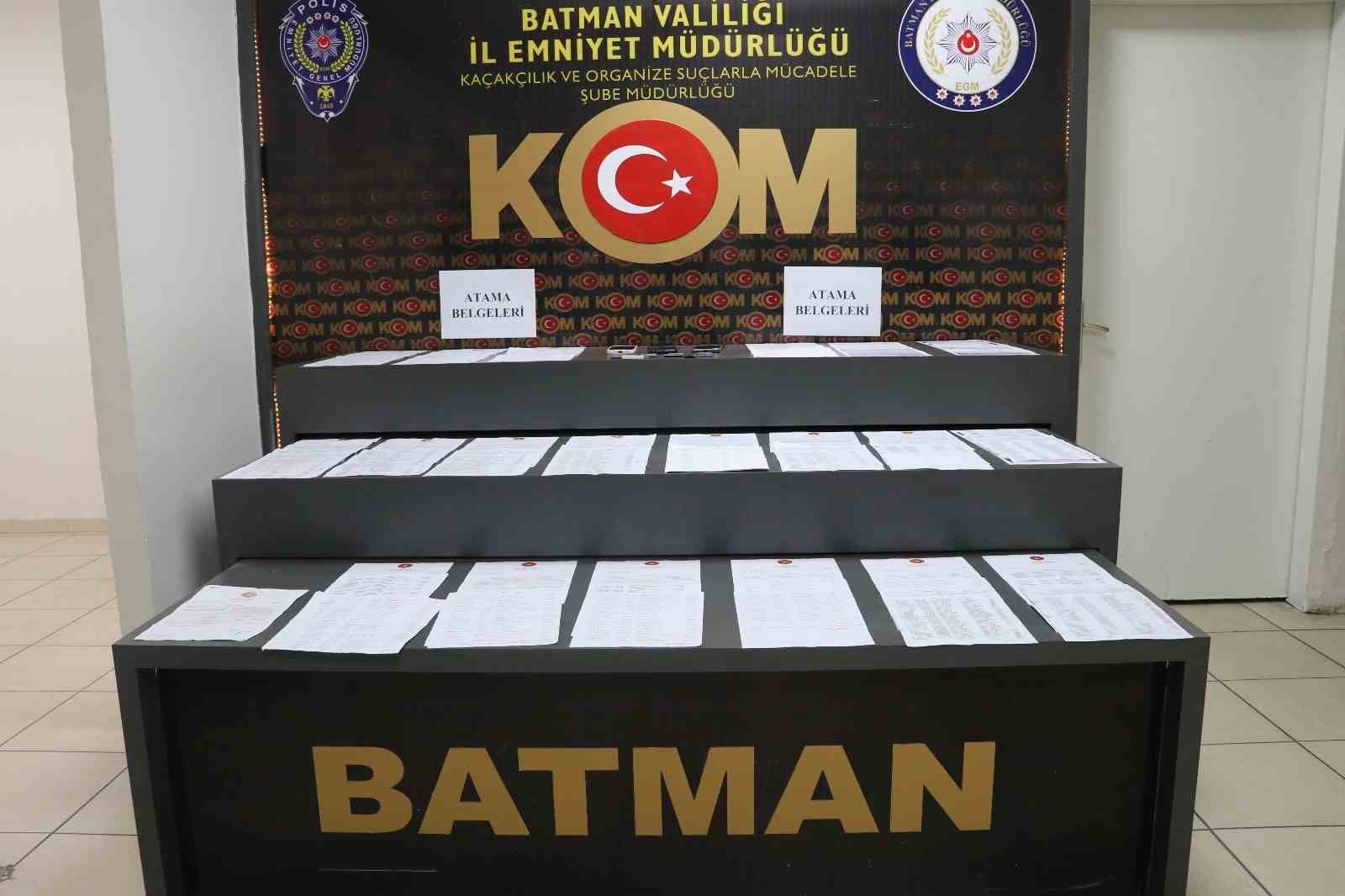 "Kamuda işe koyma" şebekesine operasyon: 4 tutuklama

